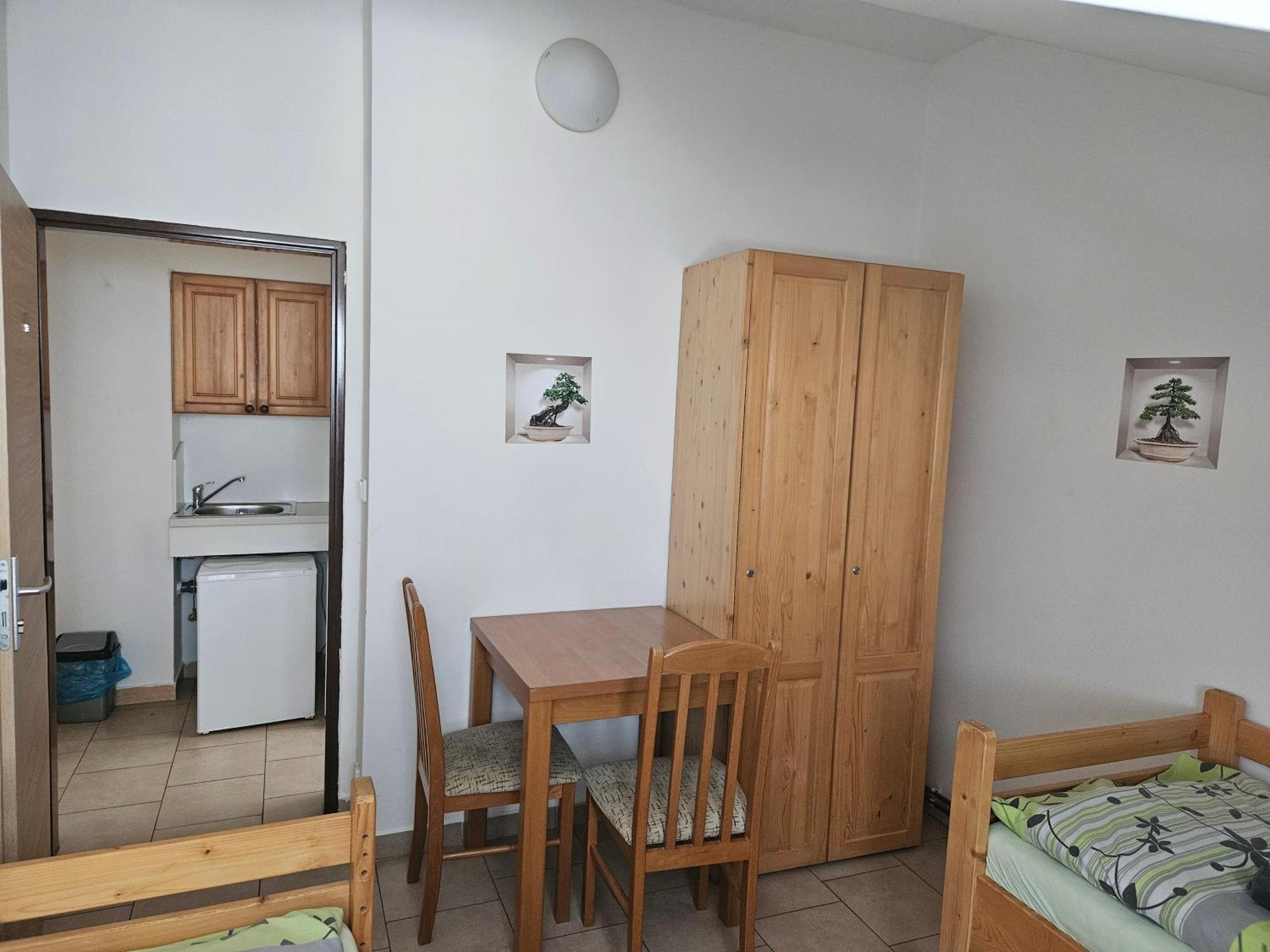 Penzion & Ubytovani Chrast  Exterior foto
